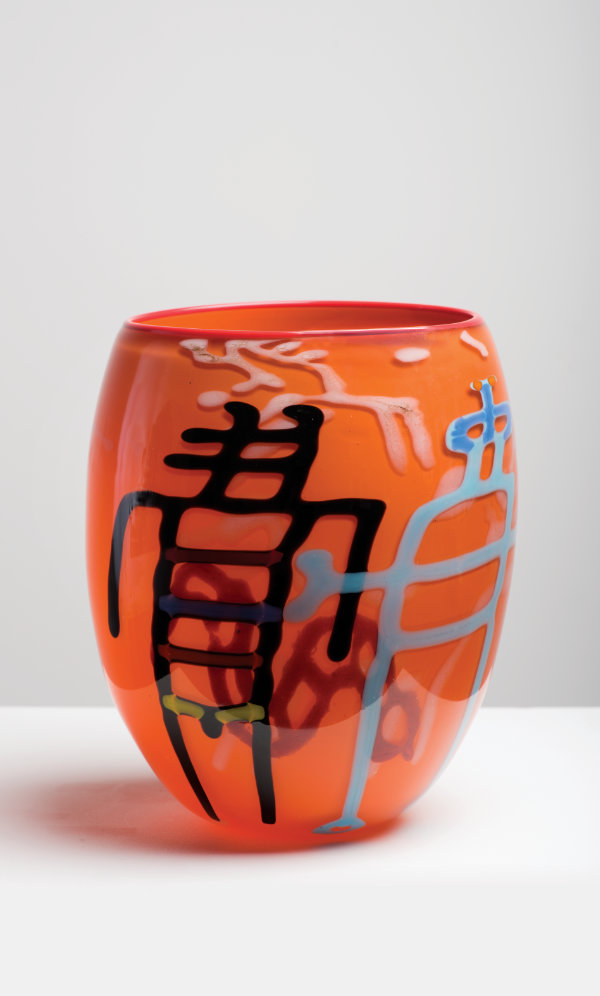 Joe Feddersen, Coyote and Robot, 2017. Blown glass. Photograph by Rebekah Johnson and courtesy Froelick Gallery, Portland, Oregon.